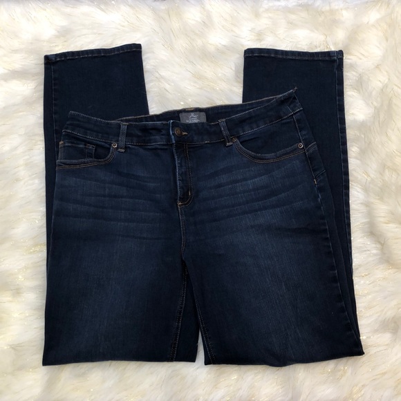 Chico's Denim - Chico’s So Lifting Dark Blue Jeans 2 (16) Chico's Denim - Chico’s So Lifting Dark Blue Jeans 2 (16)